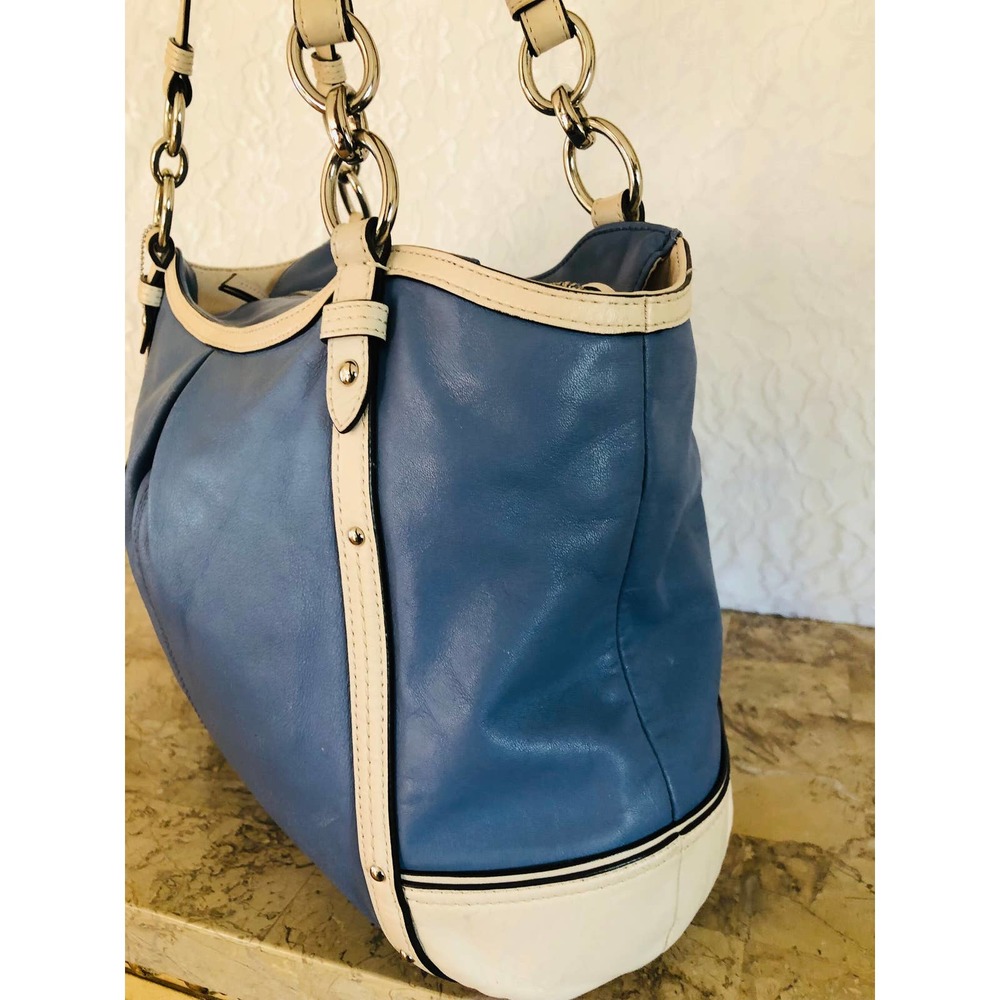 Coach Blue and Cream Signature Tote - Picture 5 of 10